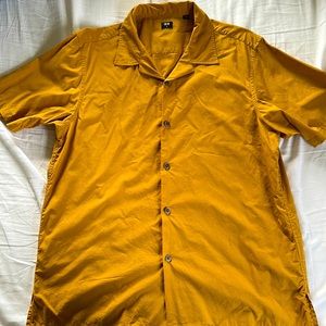 Uniqlo Camp Collar - Dark Yellow
